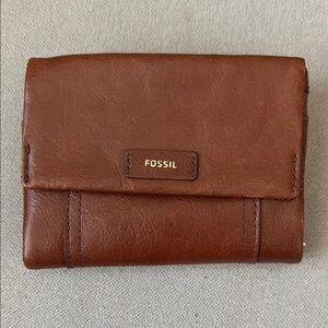 Fossil Rich Tan Leather Wallet